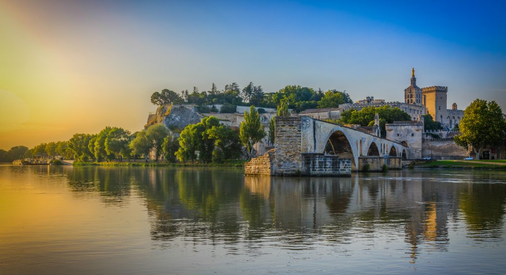 Avignon_pont_Saint-Bénezet