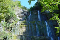 Villecroze les grottes